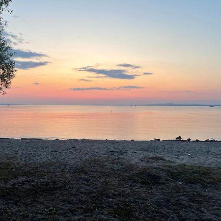 Ruhige Schoene 2-Zimmer Ferienwohnung Höchst Esterno foto