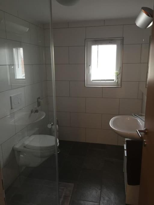 Ruhige Schoene 2-Zimmer Ferienwohnung Höchst Esterno foto