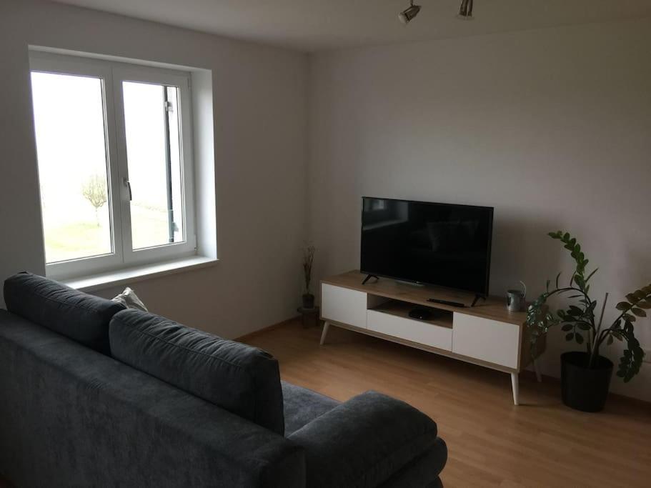 Ruhige Schoene 2-Zimmer Ferienwohnung Höchst Esterno foto