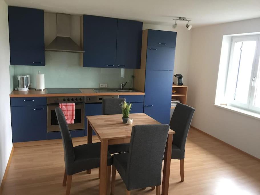 Ruhige Schoene 2-Zimmer Ferienwohnung Höchst Esterno foto